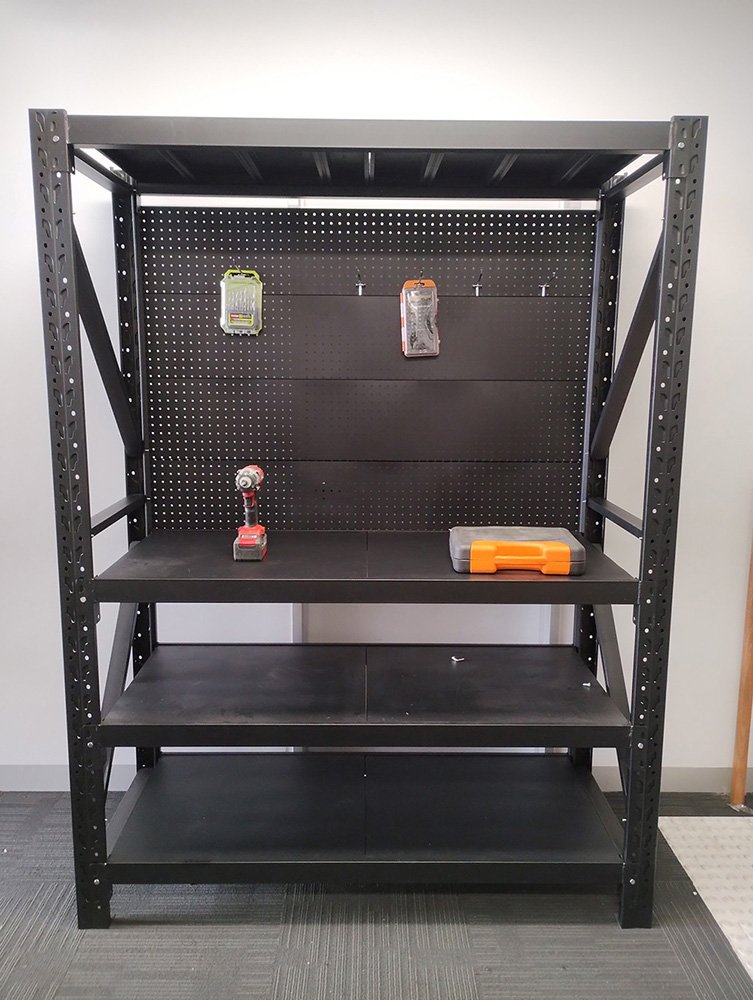 2.7M x 1.25M x 0.6M 800kg with 4 Pegboards Black - Image 2