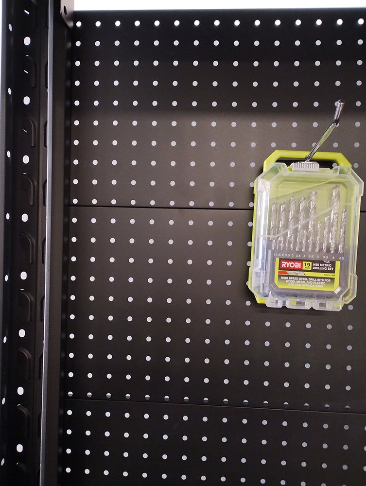 2.7M x 1.25M x 0.6M 800kg with 4 Pegboards Black - Image 4